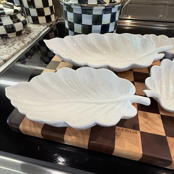 4 Farmhouse stackable Fall Leaf dip bowls - Picture 6 of 11